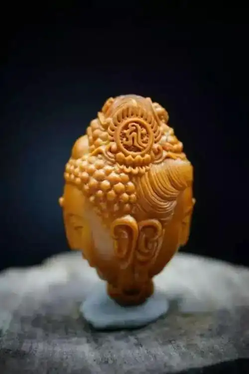 工匠精神手工核雕艺人林海