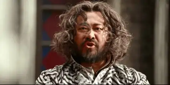 在姜文导演的电影《让子弹飞》中,姜文饰演张麻子,姜武饰演武举人.