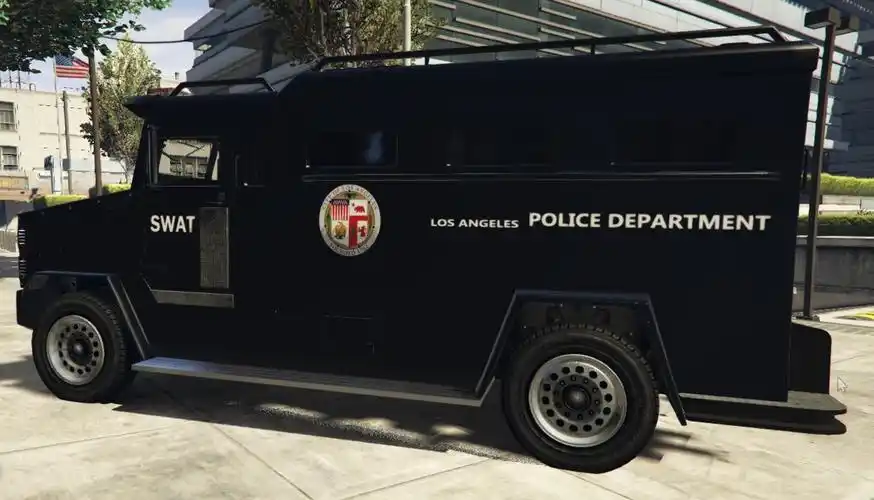 lapd swat truck