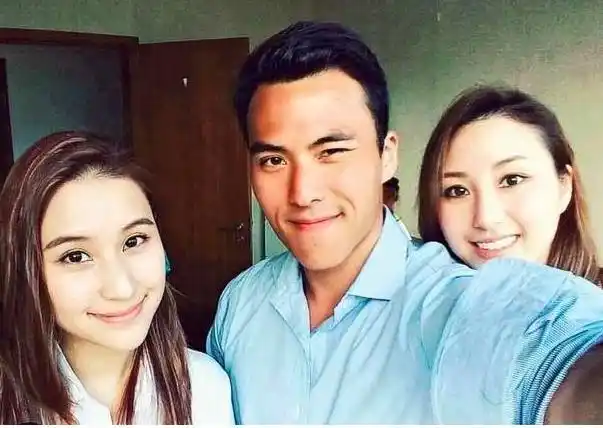 但对于何猷启来说,他的前妻在婚姻里尽职尽责,什么