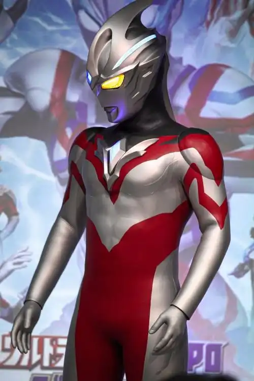 侧颜还是很帅的  #亚克奥特曼##奥特曼