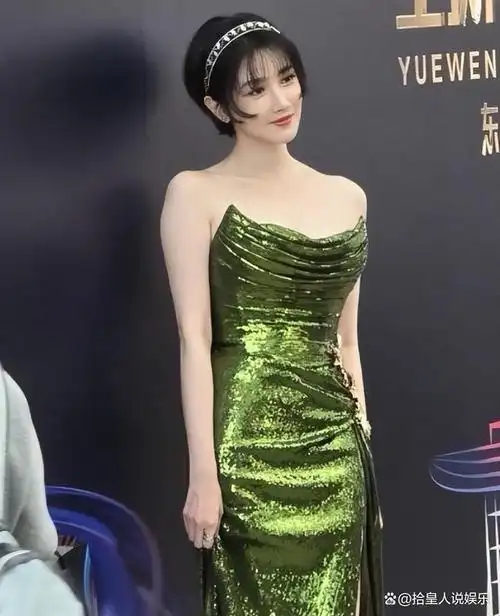 张雨绮的敢穿敢露,真实做自己,给内娱"畸形"审美狠狠上了一课