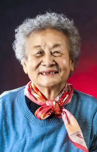 敬爱的妈妈 我们儿女永远想念您