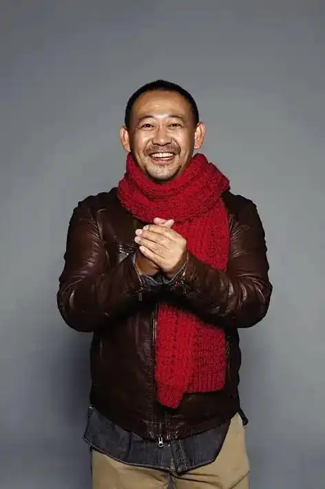 专情的姜武娶高中同学25年恩爱如初如今51岁成人生赢家