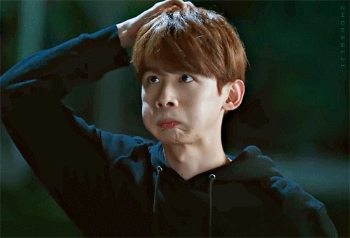 白敬亭gif夏至未至gif陆之昂gif嘟嘟嘴gif