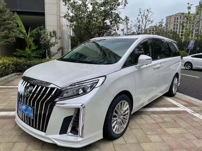 2020年gl8 陆地头等舱 蒙娜丽莎前脸 航空座椅 小桌板