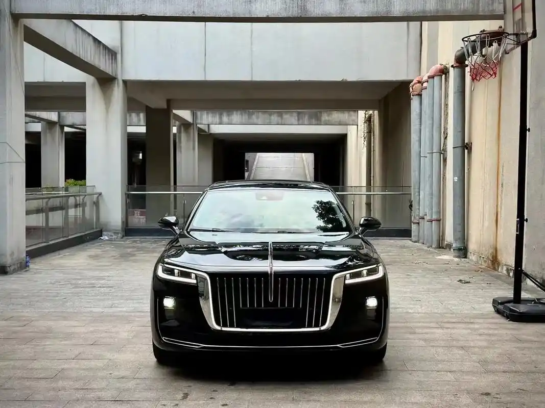 21年10月红旗h9智联旗享版"优雅且有 - 抖音