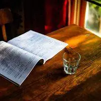 一杯茶一本书微信头像_微信头像图片大全