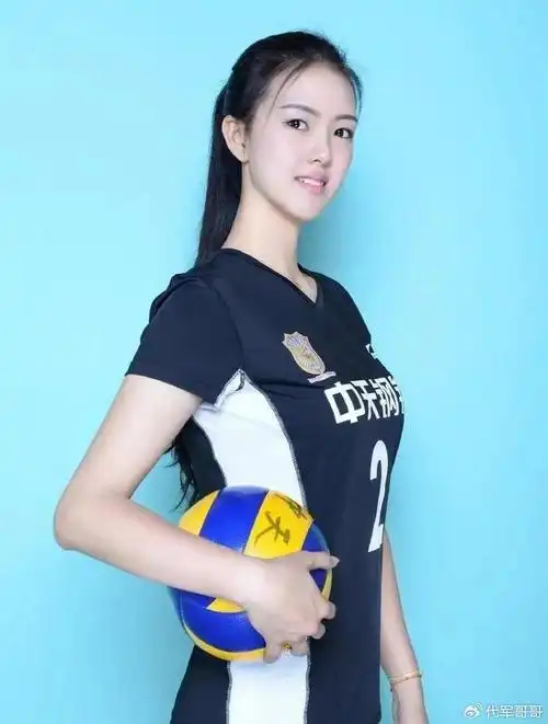 盘点中国体坛10大美女:张雨菲清纯,吴艳妮奔放,潘晓婷身材丰满