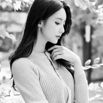 女生头像频道提供更多与熟女,高质感头像,有品味的头像女相关的头像