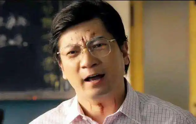 汤唯前男友万年龙套男田雨演出了自己的样子