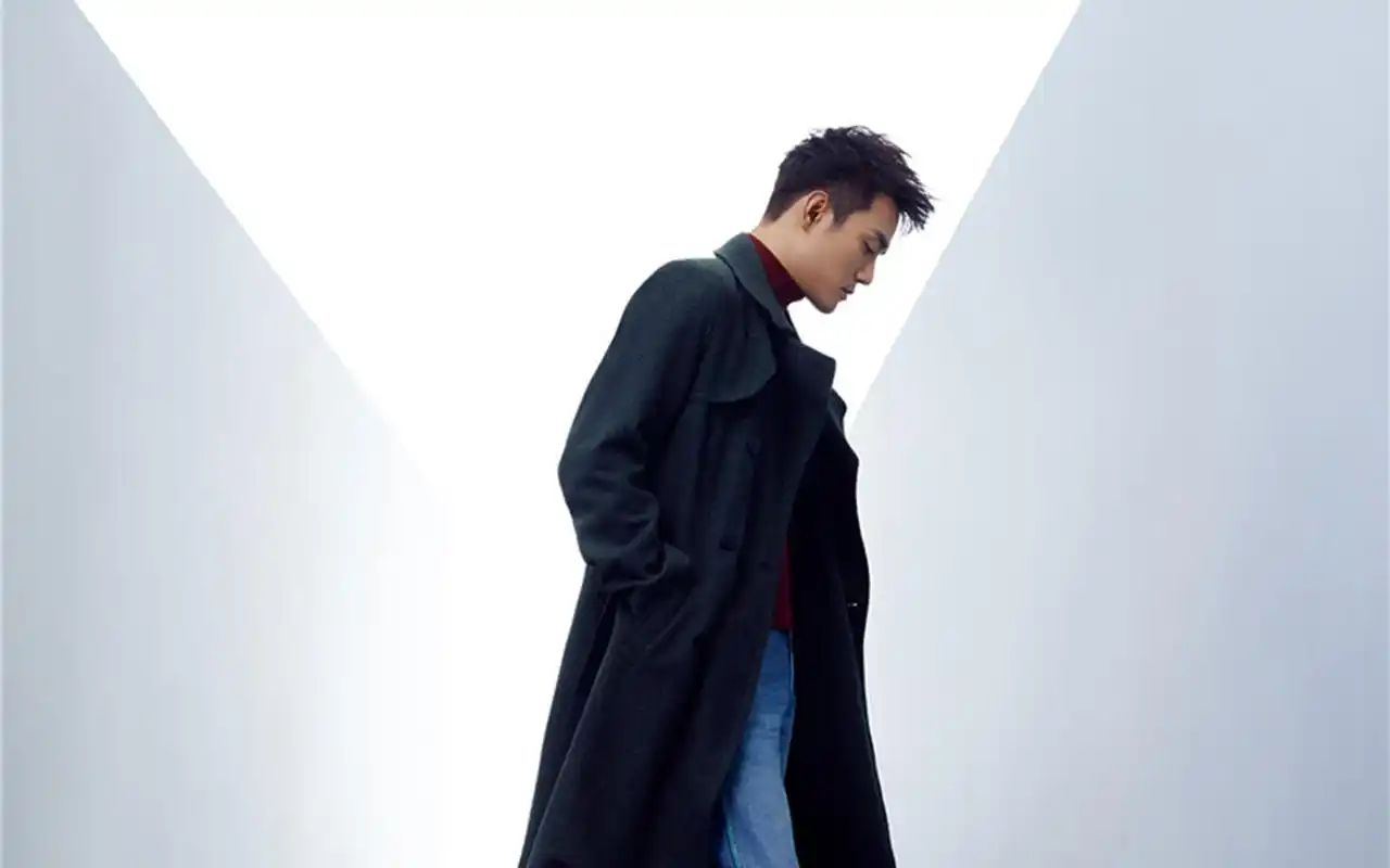 王凯时尚杂志封面图片桌面壁纸