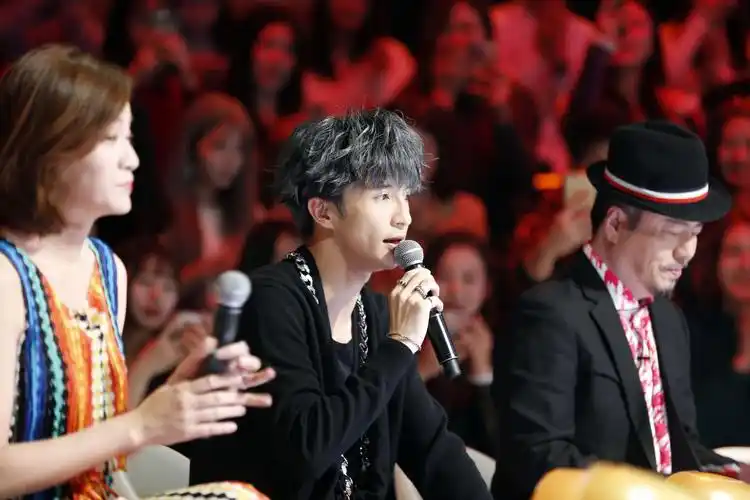 金曲捞薛之谦综艺史上最难熬10分钟赚笑又赚泪