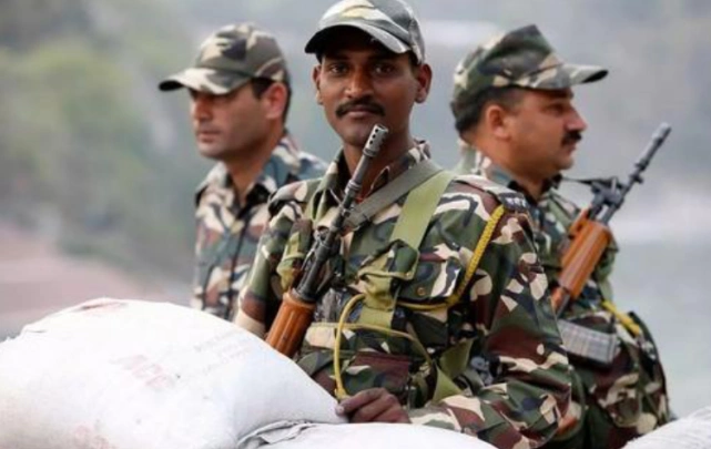 印度为何边境局部对抗吃亏军队充斥种姓制度一线士兵骨瘦如柴