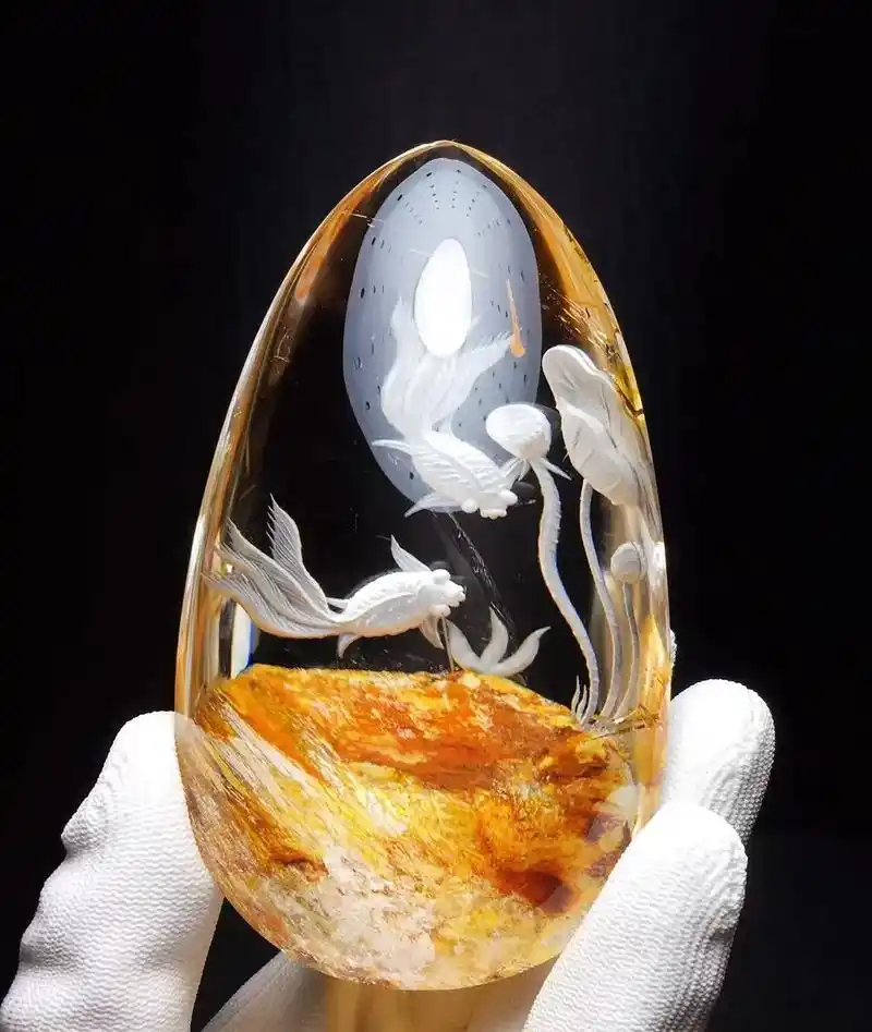 天然水晶彩胶花内雕 金鱼  手把件  摆件  金玉满堂 年年 - 抖音