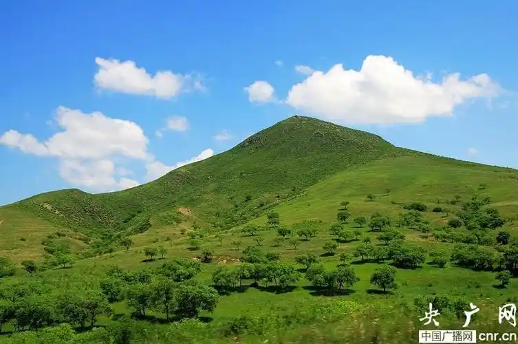 行万里路 一路领略北国秀美山川(图)