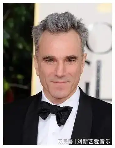 获奖最多的十大好莱坞男演员