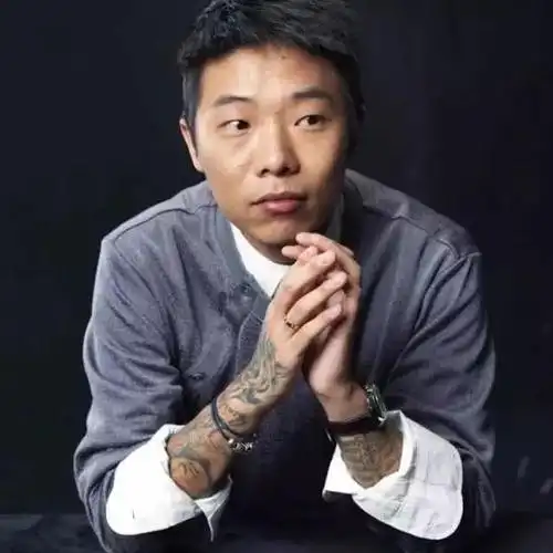 赵薇撤场后的"一地鸡毛":茅侃侃还是输给了时间