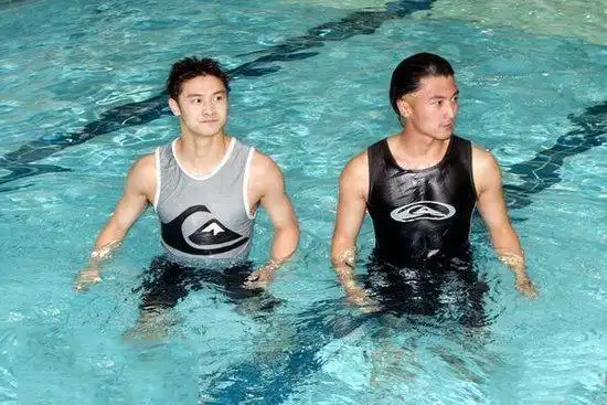 谢霆锋pk田亮,同台比身高