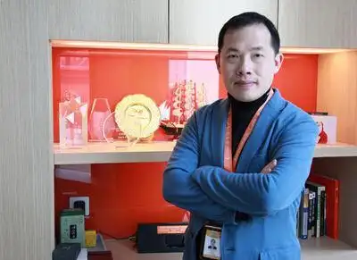 王戈钧简历_来伊份信息总监王戈钧受邀参会演讲_活动家