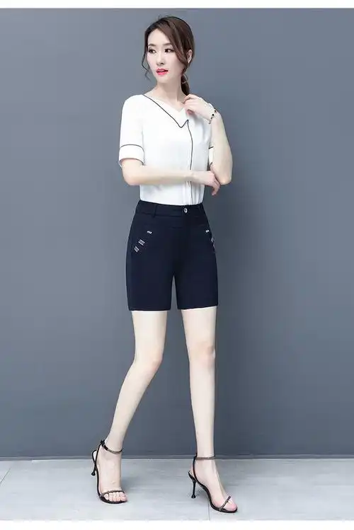 短裤女松紧腰大码五分裤夏薄款宽松直筒高腰休闲中年妈妈5分轻奢女装