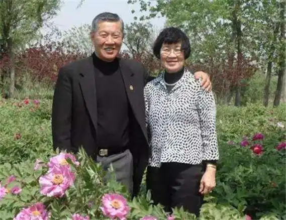 神探李昌钰,人到暮年终得佳侣,他与富商蒋霞萍,黄昏恋修成正果