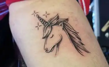 简单小独角兽纹身图案(26)