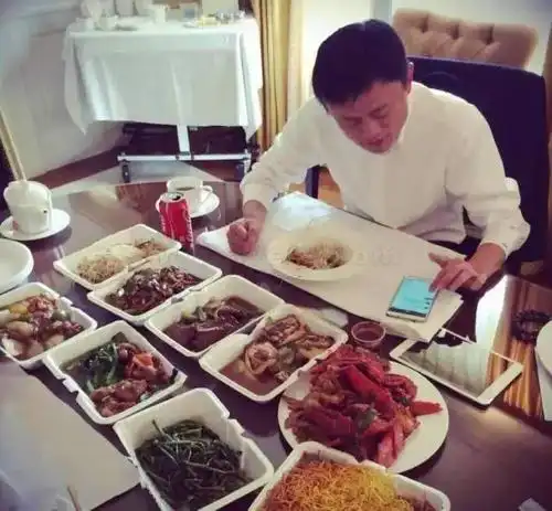 yota美食:白领们的工作餐吃什么最健康?