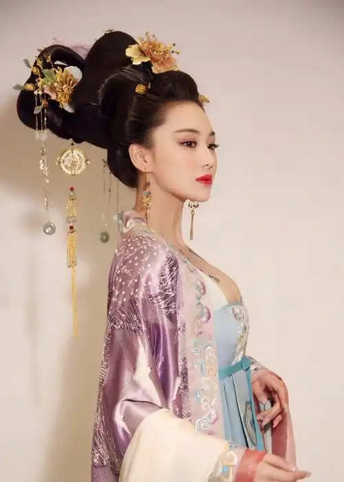 张馨予##宅男女神#张馨予古装剧照