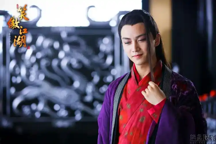 2013电视剧笑傲江湖 陈晓饰演林平之 cr.网易娱乐