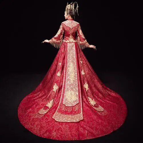 秀禾服新娘2021新款拖尾婚纱中式中国风凤冠霞帔古装嫁衣出阁服冬