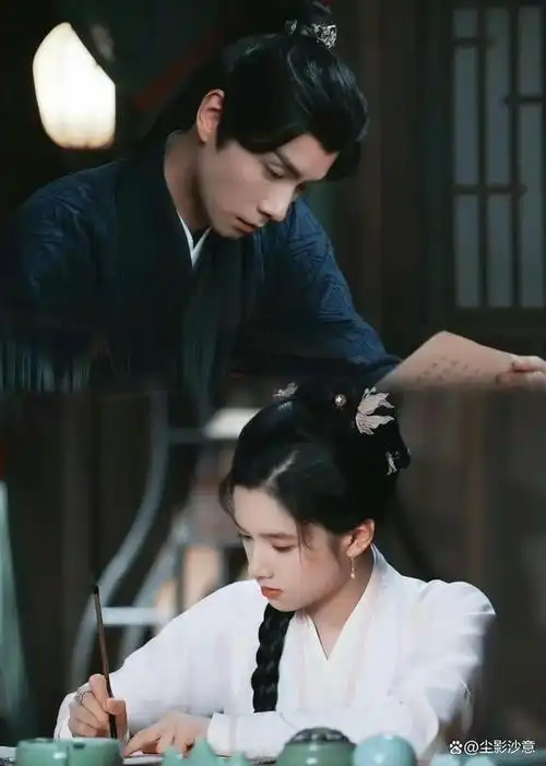 当30岁胡一天遇上29岁梁洁,我才彻底明白,为何cp感是