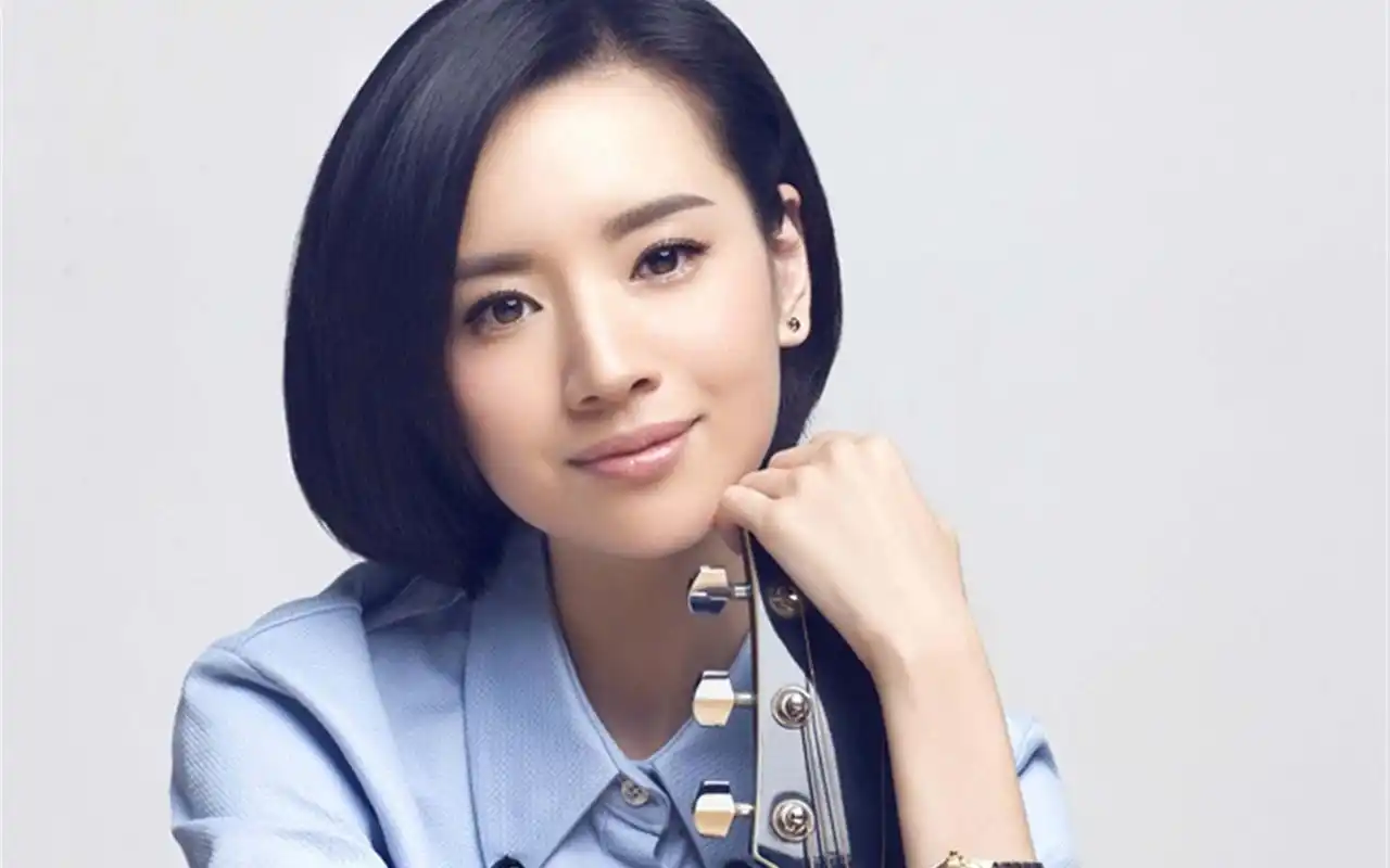 明星贴董老师之董洁