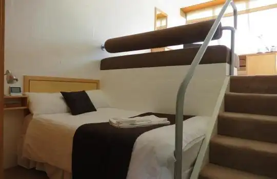 牛津大学埃格罗夫公园住宿加早餐旅馆