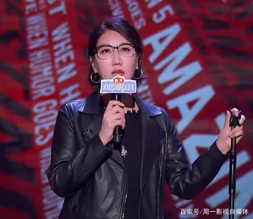 李若彤谈《吐槽大会》提词器:是一个好辅助,但我不喜欢用!