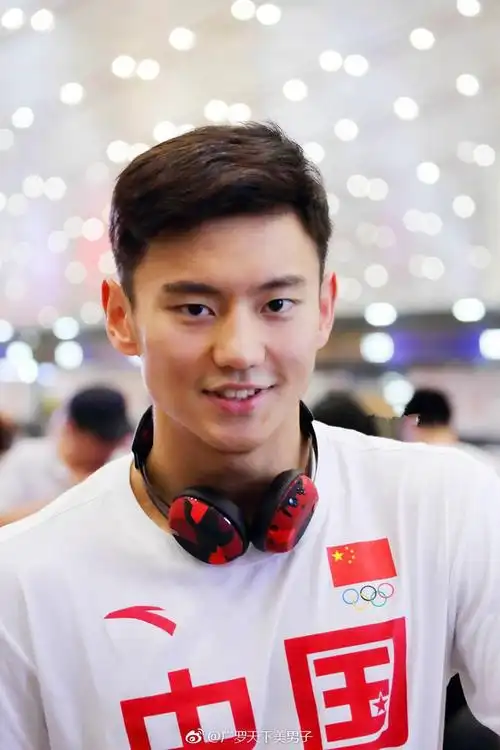 【转载】帅哥宁泽涛