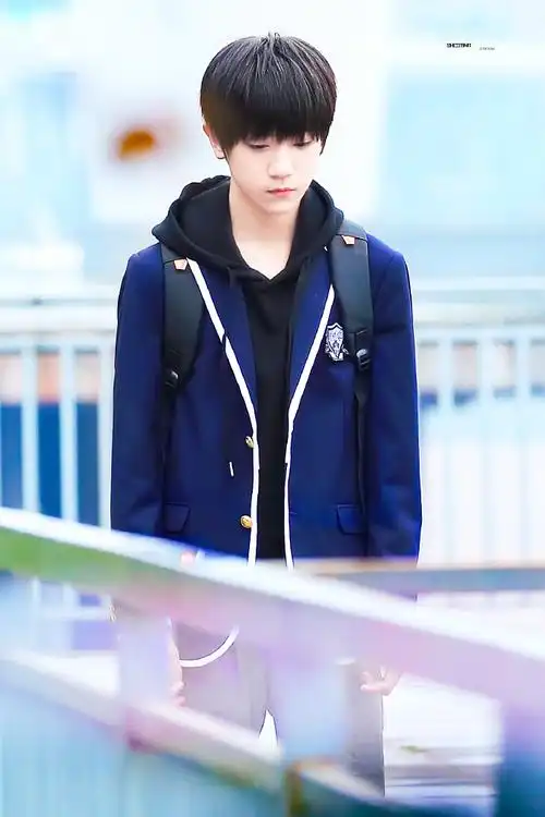 向迩图南李天泽#91#猫系钢琴王子李天泽#/ tf家族 念念 /7815