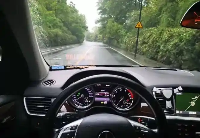 开车学会这些技巧,事故会远离你而去_搜狐汽车_搜狐网