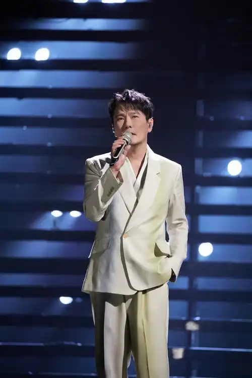 独家张信哲大湾区演唱会在安排了