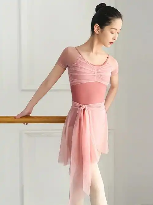 每个跳舞的女孩子9799在通往优秀舞者的路上7715洒满了汗水