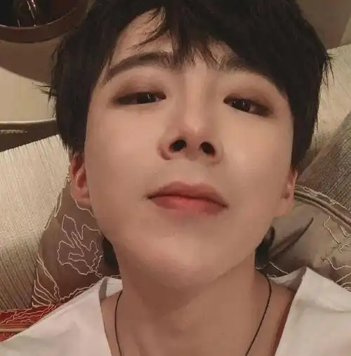 【微信头像】刘宇宁