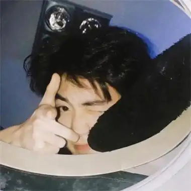 最新复古文艺范港风男生头像 高质量港风慵懒冷淡风男头图片大全_男生