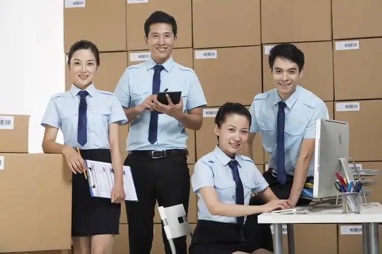 白色背景,工作服,裙子,制服,满意,友谊,幸福,骄傲,安全,合作,团队