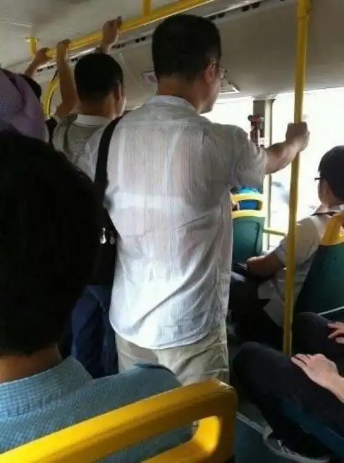 日本发明男用胸罩热卖!男人为什么也要穿内衣?都有什么用?