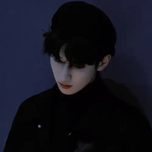 严浩翔头像266066