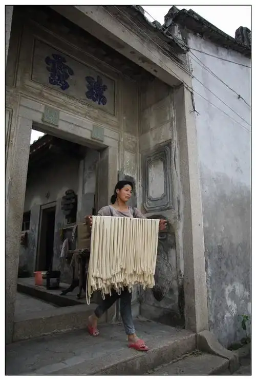 丰顺汤南罗姓人家晒面线