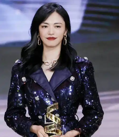 谁说中女大青衣不够美 看姚晨,马伊琍,海清……大气舒展魅力无限_五官