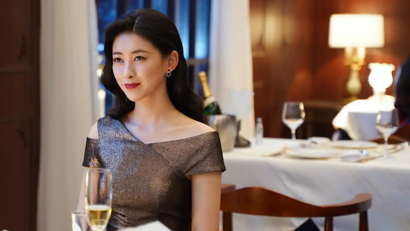 精英律师收官朱珠演绎全能秘书备受瞩目