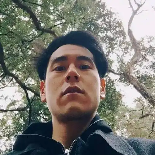 有颜就任性?这些明星的谜之自拍你看过多少