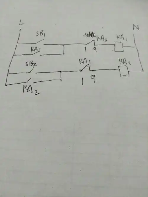 2个my4n-j中间继电器,24v电源一个,怎么实现互锁功能,求实物接线图